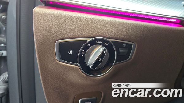 Mercedes-Benz E-Class 2020, фото 26