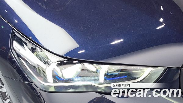 BMW 5 Series 2025, фото 8
