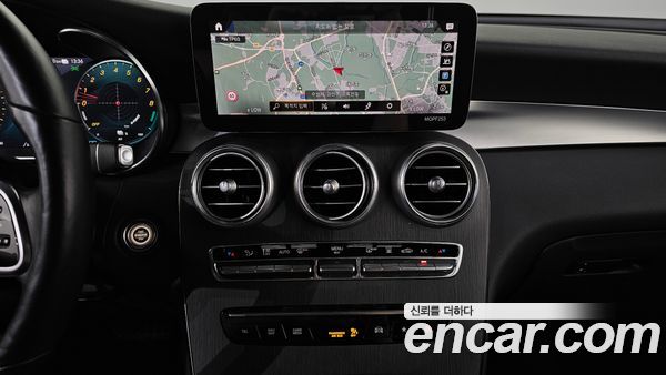 Mercedes-Benz GLC 2021, фото 20