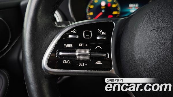 Mercedes-Benz GLC 2021, фото 32