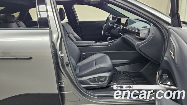 Toyota Crown 2025, фото 15