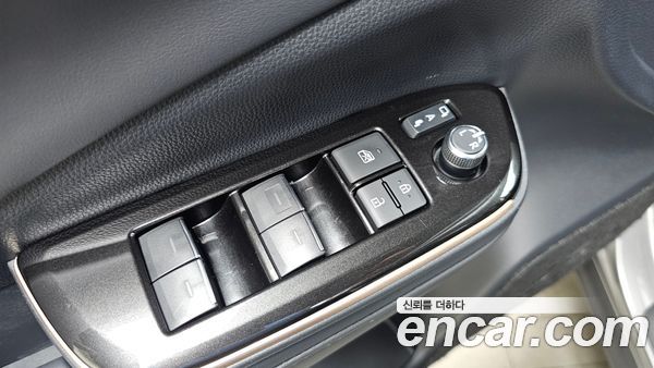 Toyota Crown 2025, фото 28