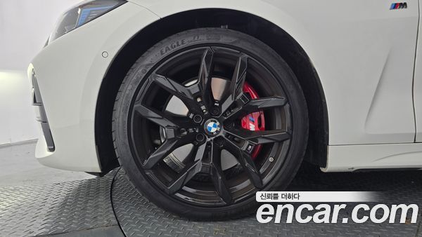 BMW 4 Series 2025, фото 5