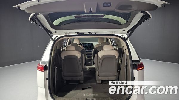 Kia Carnival 2021, фото 20