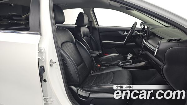 Kia K3 2022, фото 16