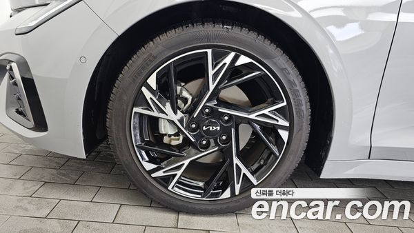 Kia K5 2025, фото 5