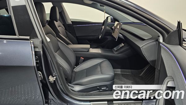 Tesla Model 3 2024, фото 16