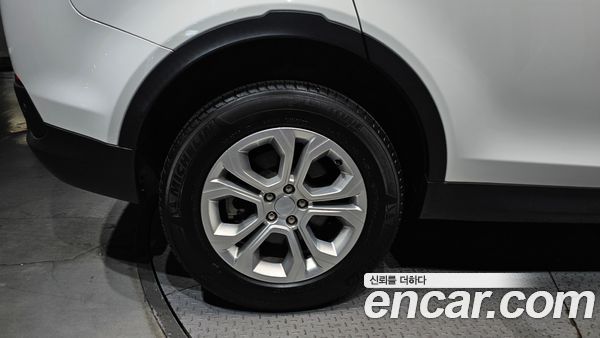 Land Rover Discovery Sport 2022, фото 5