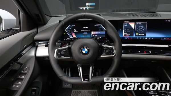 BMW 5 Series 2024, фото 20