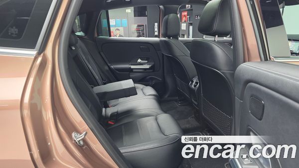 Mercedes-Benz EQA 2022, фото 15