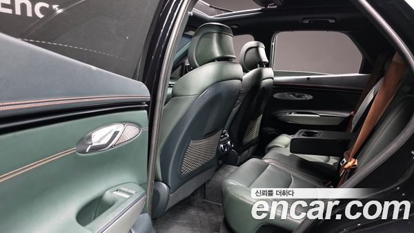 Genesis GV70 2024, фото 11
