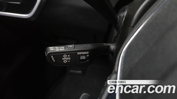 Audi A6 2020, фото 24