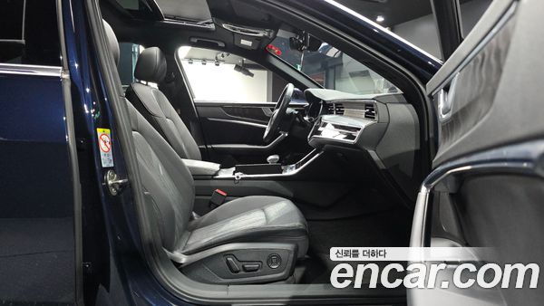 Audi A6 2020, фото 16