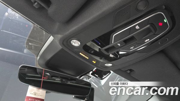Audi A6 2020, фото 35