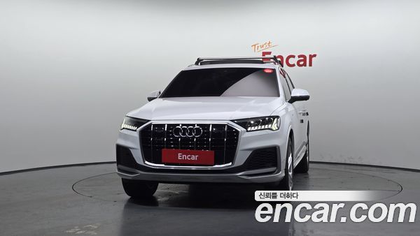 Audi Q7 2020, фото 3