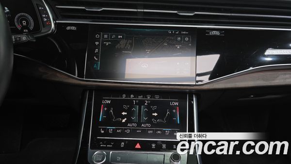 Audi Q7 2020, фото 19