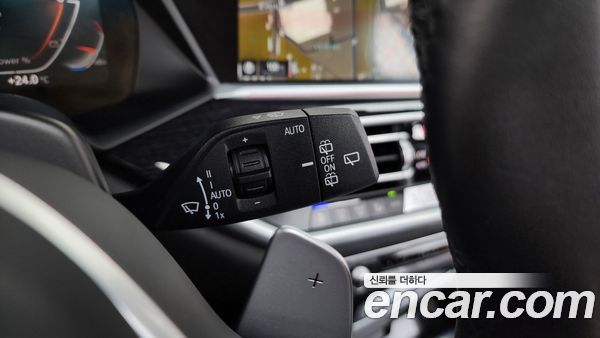 BMW X7 2022, фото 26