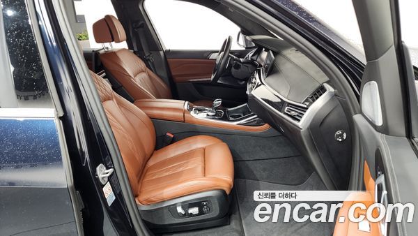 BMW X7 2022, фото 16