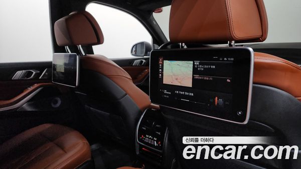BMW X7 2022, фото 32
