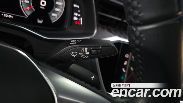 Audi A6 2021, фото 29