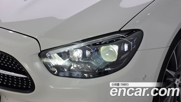 Mercedes-Benz E-Class 2021, фото 8