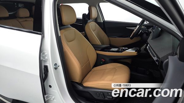 Kia EV6 2023, фото 16