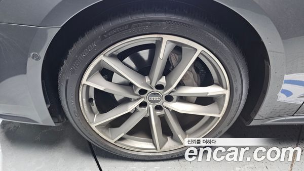 Audi A7 2020, фото 5
