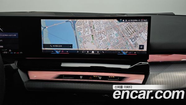 BMW 5 Series 2025, фото 19