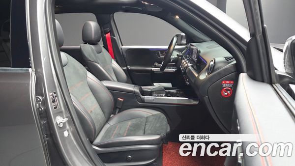 Mercedes-Benz GLB 2021, фото 16