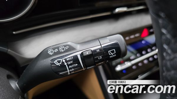 Kia Carnival 2023, фото 25