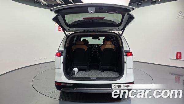 Kia Carnival 2023, фото 31