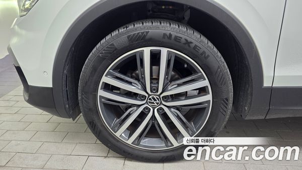 Volkswagen Tiguan 2021, фото 5