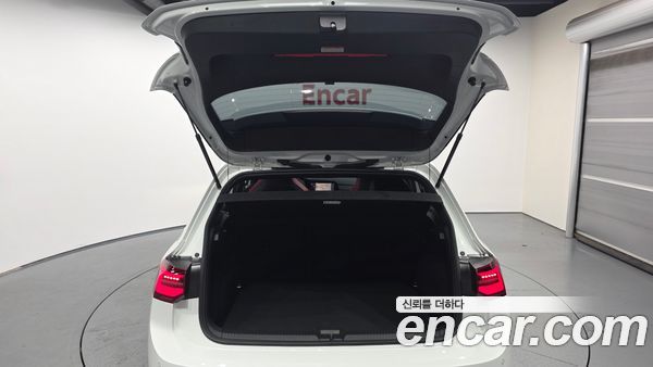 Volkswagen Golf 2024, фото 26