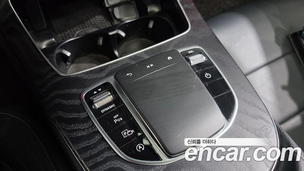 Mercedes-Benz E-Class 2021, фото 29