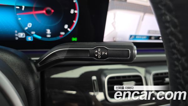 Mercedes-Benz GLE 2021, фото 12