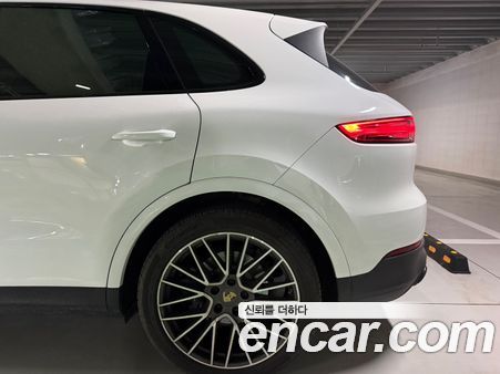 Porsche Cayenne 2023, фото 6