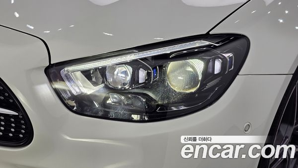 Mercedes-Benz E-Class 2023, фото 8