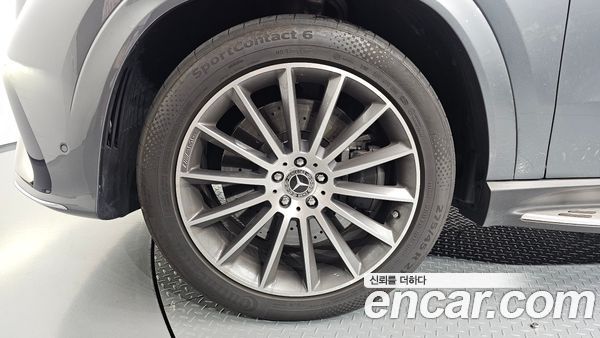 Mercedes-Benz GLE 2023, фото 5