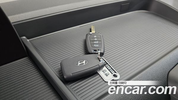 Hyundai Staria 2025, фото 19