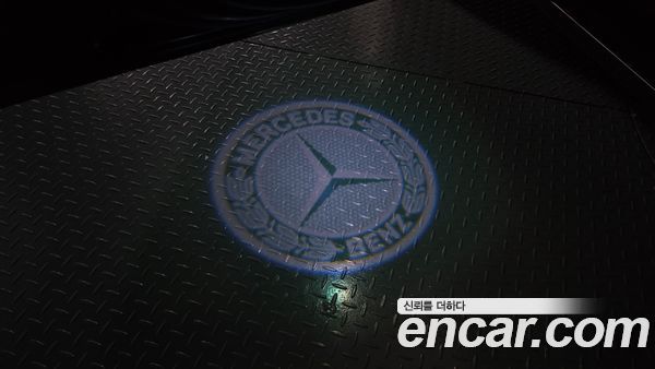 Mercedes-Benz E-Class 2023, фото 30