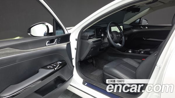 Kia K5 2025, фото 10