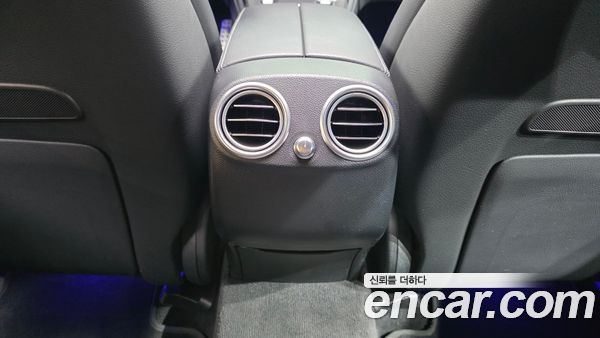 Mercedes-Benz GLC 2020, фото 30