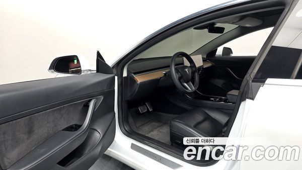 Tesla Model 3 2020, фото 10
