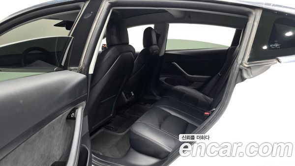 Tesla Model 3 2020, фото 12