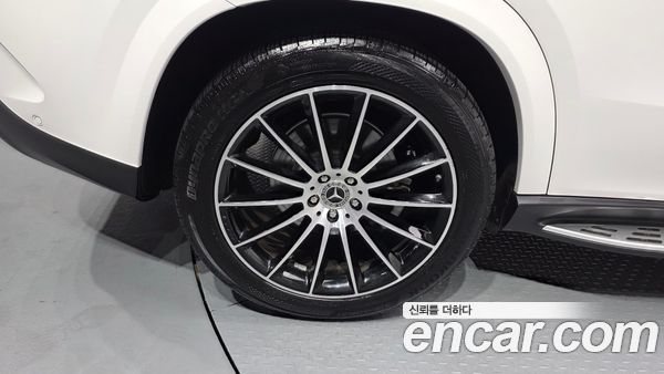 Mercedes-Benz GLE 2022, фото 4