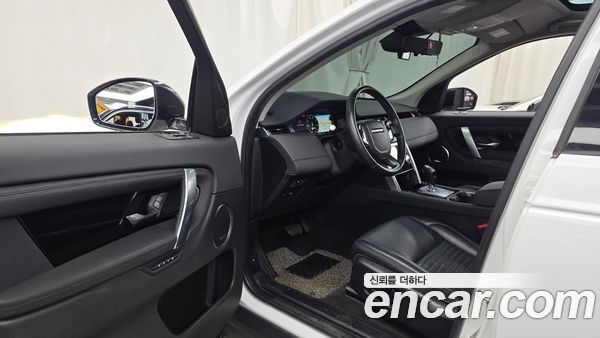 Land Rover Discovery Sport 2020, фото 10