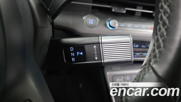 Hyundai Kona 2023, фото 9