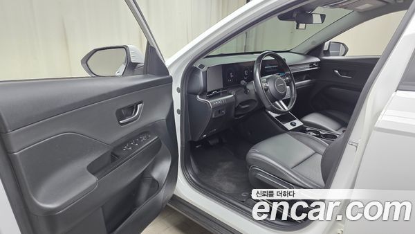 Hyundai Kona 2023, фото 10