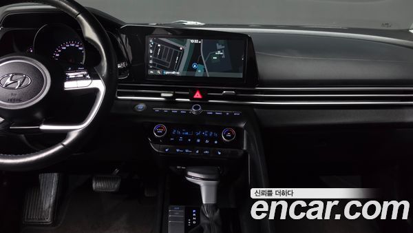 Hyundai Elantra 2023, фото 14