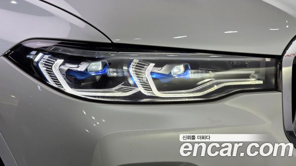 BMW X7 2021, фото 8